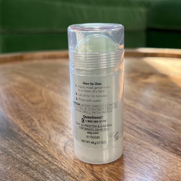 Set of 2 Oil Of Olay Stick Masks - Picture 9 of 11